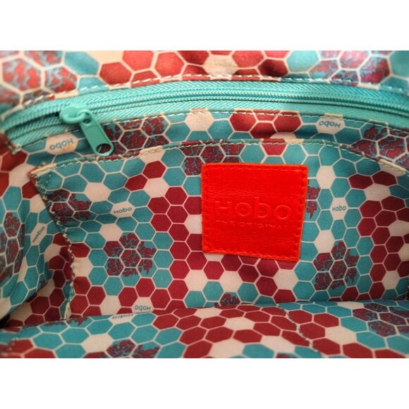 Hobo International Camel Brown Purse, Crossbody Bag, Super Soft, Zip Close READ - Picture 5 of 5